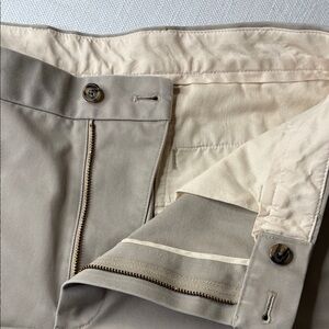Brooks Brothers Light Khaki Men's Chino Pants